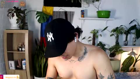 Snapshot of no_face_69 chatting on July 6, 2:19 am x online show from July 6, 2:19 am