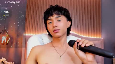 Snapshot of noa_03 chatting on February 3, 3:28 pm noa_03 online show from February 3, 3:28 pm