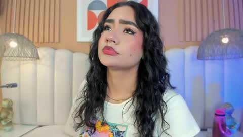 Noa online show from April 26, 2:42 am