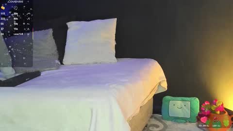 Noah  online show from December 14, 3:23 am