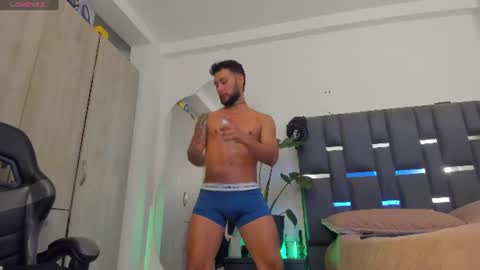 Snapshot of noah_corvelle chatting on June 13, 1:14 am NOAH online show from June 13, 1:14 am