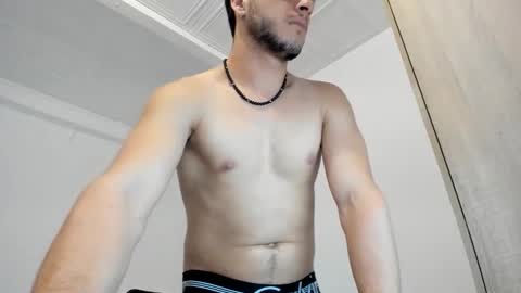 Snapshot of noah_happy07 chatting on September 16, 5:58 pm Noah online show from September 16, 5:58 pm