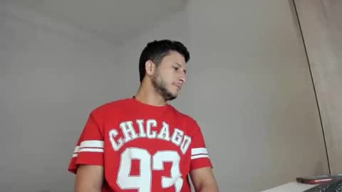 Snapshot of noah_happy07 chatting on September 20, 3:51 am Noah online show from September 20, 3:51 am