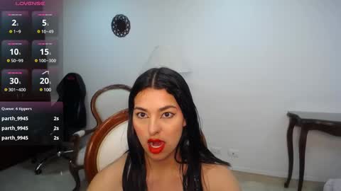 Snapshot of noah_jhonson__ chatting on February 3, 7:21 pm Noah online show from February 3, 7:21 pm