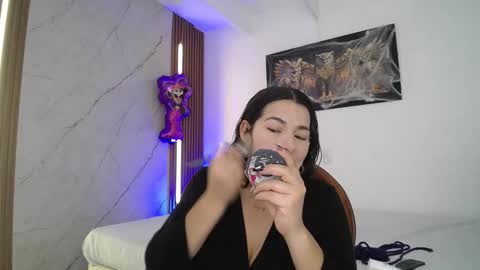 Snapshot of noah_jhonson__ chatting on October 30, 7:58 pm Noah online show from October 30, 7:58 pm