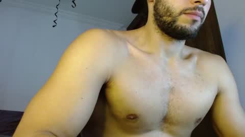 Noah online show from July 6, 3:03 pm