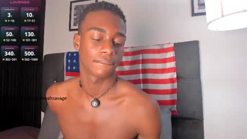 Snapshot of noah_johes chatting on July 2, 4:35 pm noah_johes online show from July 2, 4:35 pm