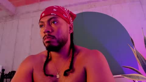 Noah online show from January 18, 5:04 pm