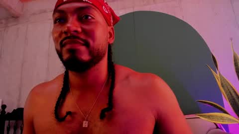 Noah online show from January 18, 8:09 pm