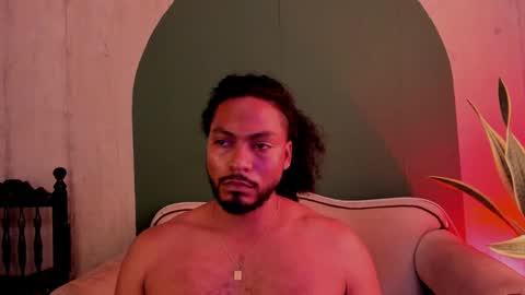 Noah online show from January 20, 10:15 pm