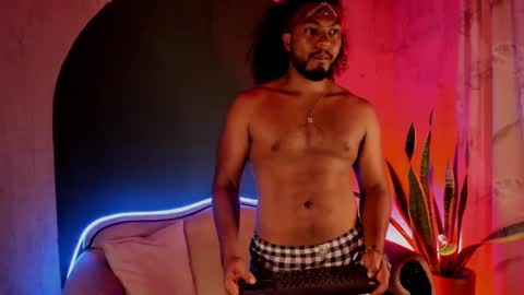 Noah online show from February 7, 3:12 am