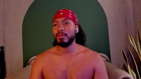 Noah online show from October 24, 9:44 pm