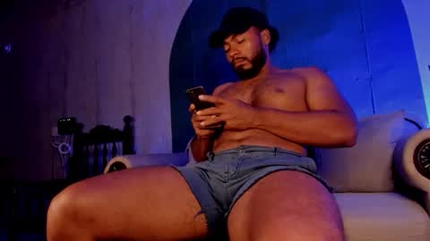 Noah online show from November 6, 12:55 am