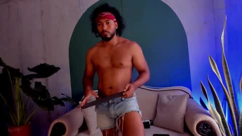 Noah online show from November 16, 2:44 pm