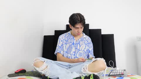 Snapshot of noah_loveboy chatting on September 24, 9:29 pm Noah online show from September 24, 9:29 pm