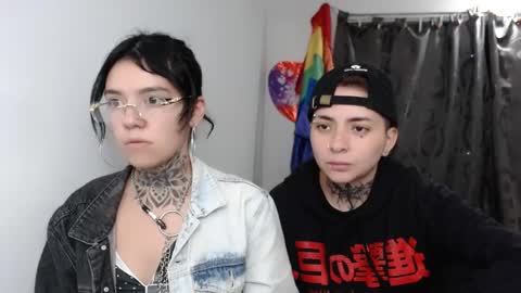 Snapshot of noah_martini chatting on December 31, 2:40 am noah hehim online show from December 31, 2:40 am