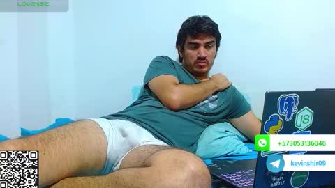 noah_meyer_ online show from December 16, 6:29 am