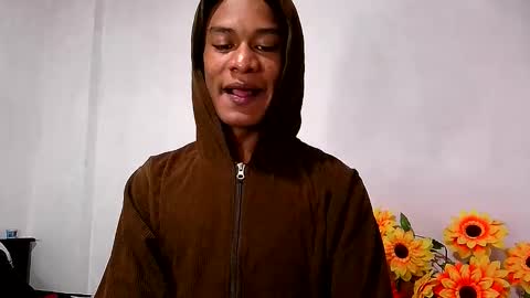 Noah Millers online show from November 10, 7:46 pm