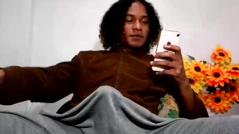 Noah Millers online show from June 30, 12:28 pm