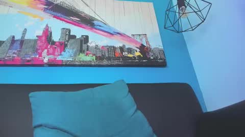 Snapshot of noah_ricci_ chatting on December 14, 6:52 pm online show from December 14, 6:52 pm