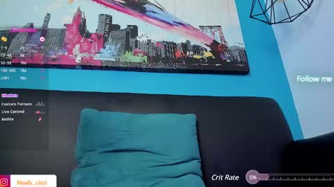 Snapshot of noah_ricci_ chatting on December 17, 6:09 pm online show from December 17, 6:09 pm