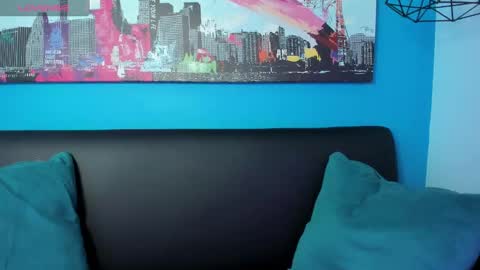 Snapshot of noah_ricci_ chatting on December 27, 12:01 pm online show from December 27, 12:01 pm