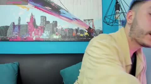 Snapshot of noah_ricci_ chatting on January 12, 12:01 pm online show from January 12, 12:01 pm