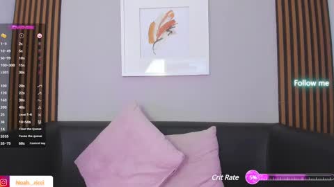 Snapshot of noah_ricci_ chatting on January 30, 12:06 pm online show from January 30, 12:06 pm