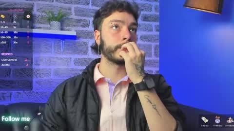 Snapshot of noah_ricci_ chatting on May 21, 12:01 pm online show from May 21, 12:01 pm