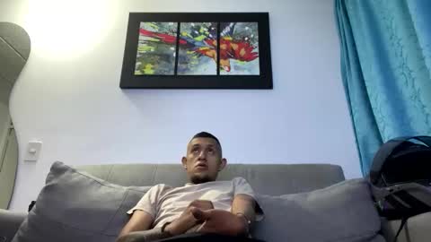 Snapshot of noah_roberts_ chatting on October 18, 10:16 am Noah online show from October 18, 10:16 am