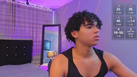 noah_smith04 online show from October 28, 2:31 pm