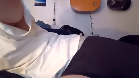 Noah Wesley online show from December 4, 12:14 pm