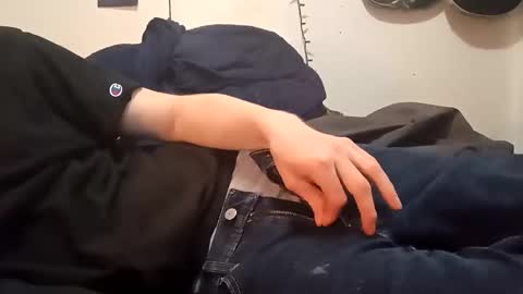 Noah Wesley online show from December 8, 6:01 am