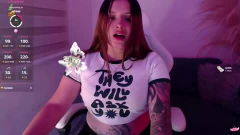 noah_white3 online show from October 31, 4:02 am