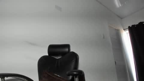 Snapshot of noahcogido chatting on February 26, 9:37 pm noahcogido online show from February 26, 9:37 pm