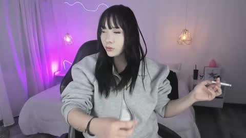 Noah  online show from February 18, 5:36 am