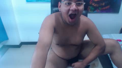 noahdeepthroatt online show from March 14, 7:03 am