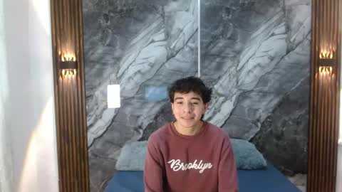    online show from April 14, 4:24 pm