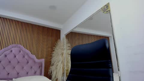 Noah Wolf online show from March 10, 12:59 am