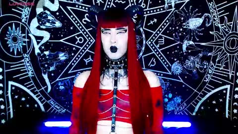 caroline online show from October 14, 2:34 am