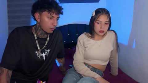 Snapshot of nocturnallovers_ss chatting on December 19, 5:14 am Jean Y Isa online show from December 19, 5:14 am