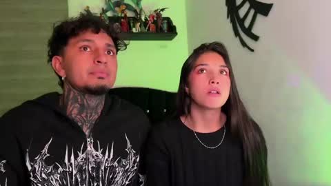 Jean Y Isa online show from June 4, 3:56 am