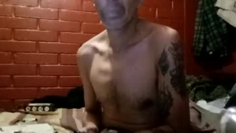 Snapshot of nocturnus1980 chatting on October 6, 2:31 am nocturnus1980 online show from October 6, 2:31 am