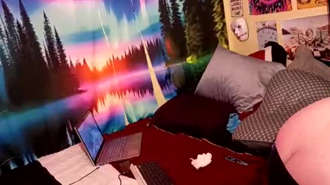 Snapshot of nodak808 chatting on May 19, 2:51 am Jonny Coxman online show from May 19, 2:51 am