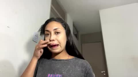 noeink online show from March 14, 5:35 am