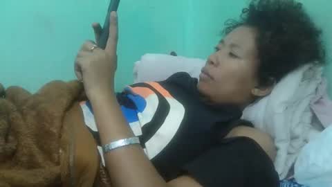 noellah online show from February 18, 1:40 pm