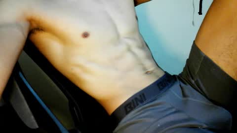 Snapshot of nofacebaby_ chatting on March 4, 5:41 pm nofacebaby_ online show from March 4, 5:41 pm