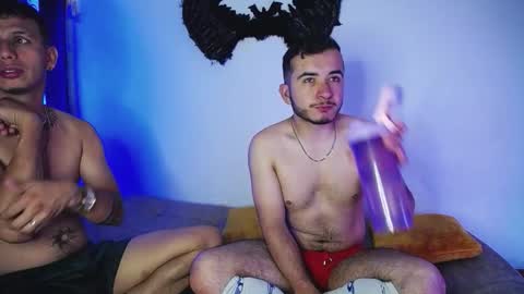 noha_and_iam1 online show from February 9, 11:47 am