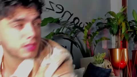 kevin online show from March 4, 1:01 am