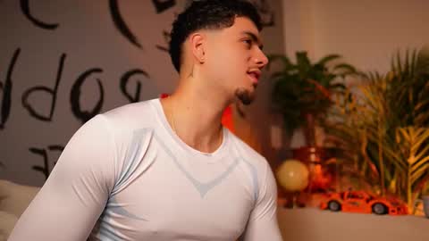 kevin online show from September 12, 8:53 pm